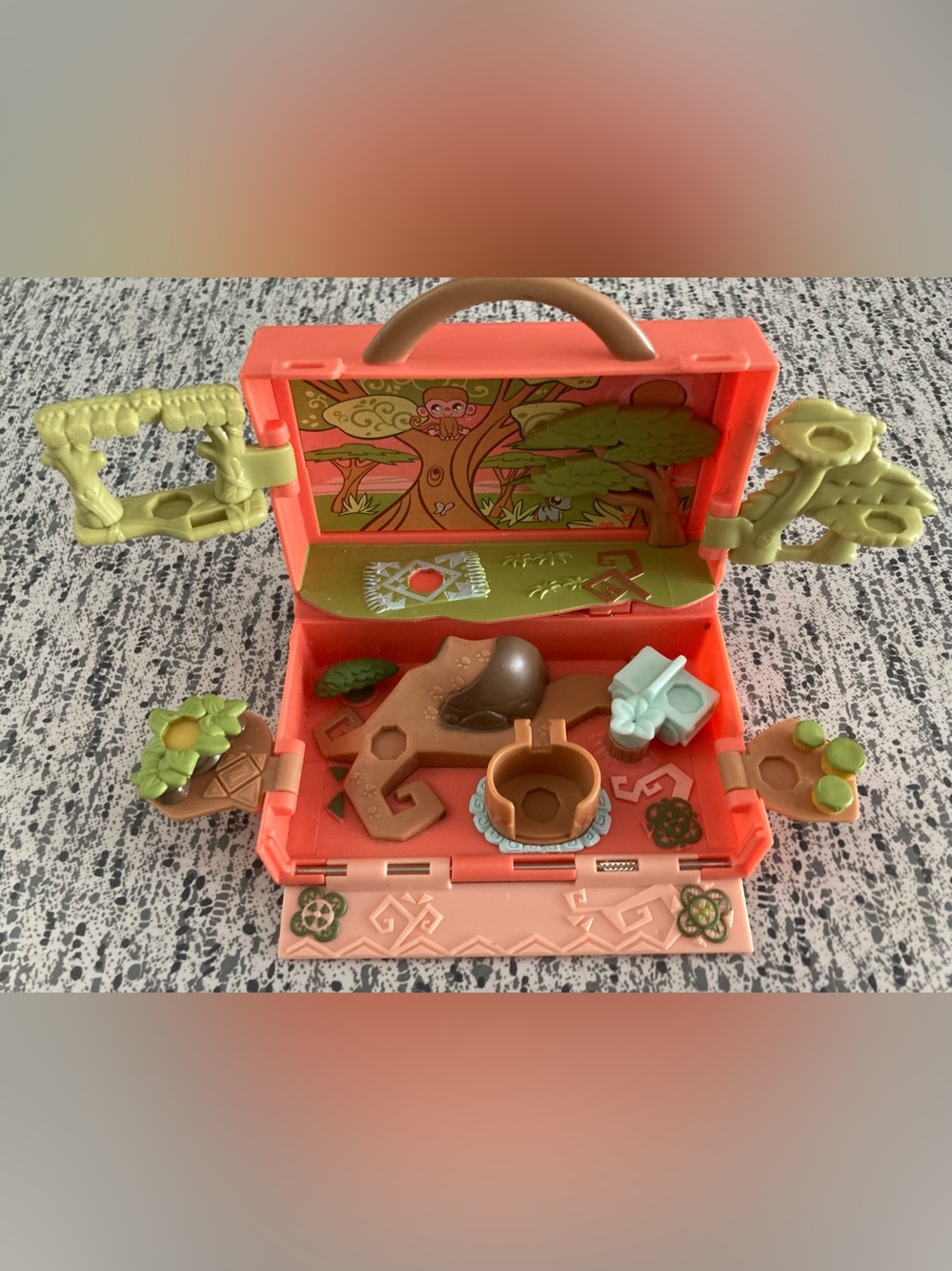 Vintage Retired Rare LPS Littlest Pet Shop Minis Playset Playhouse